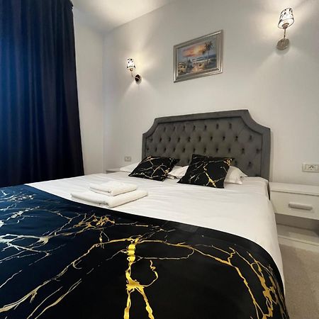 Cochet Boutique Otel Târgu Jiu Dış mekan fotoğraf