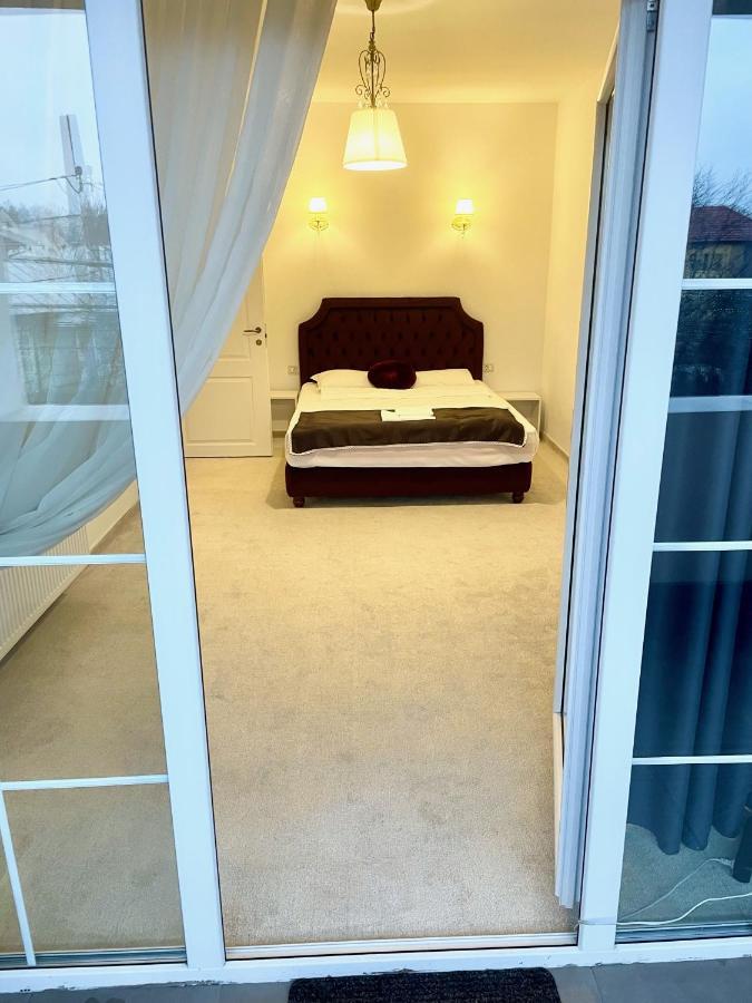 Cochet Boutique Otel Târgu Jiu Dış mekan fotoğraf