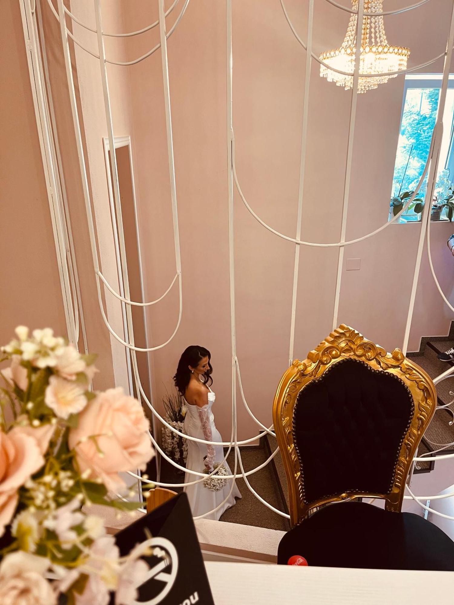 Cochet Boutique Otel Târgu Jiu Dış mekan fotoğraf