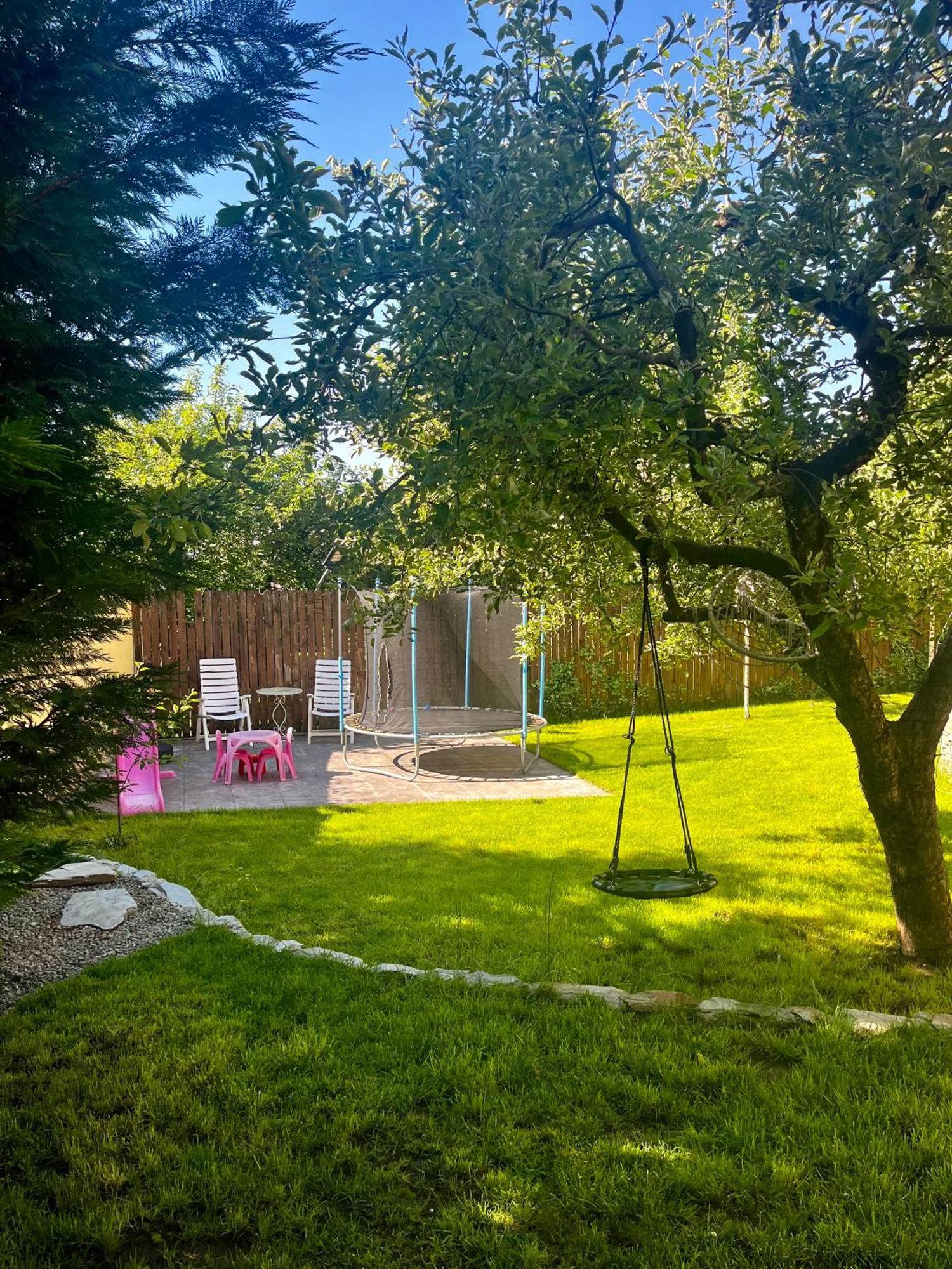 Cochet Boutique Otel Târgu Jiu Dış mekan fotoğraf